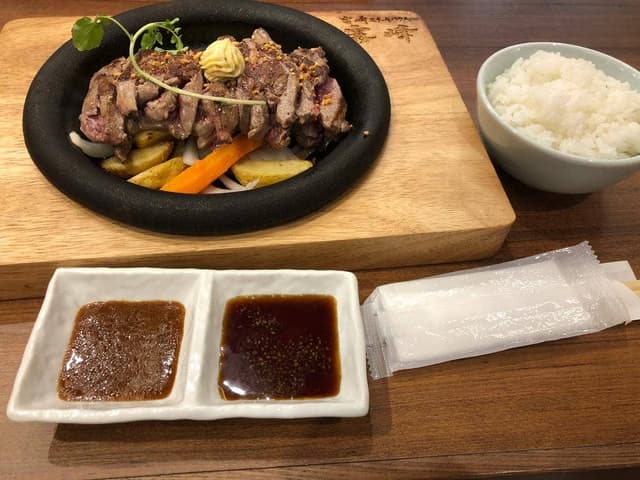 宮崎ステーキハウス 霧峰 ゆめタウン福山店 - サブ画像3
