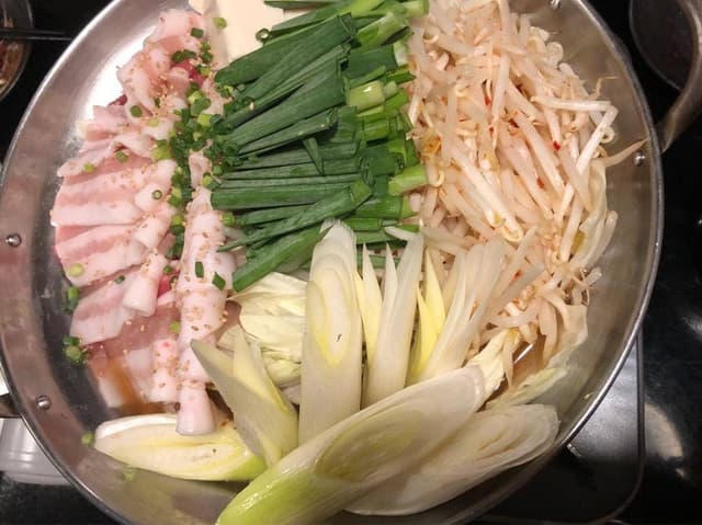 和牛炙り寿司 囲庭-kakoitei- 新宿西口駅前店 - サブ画像1