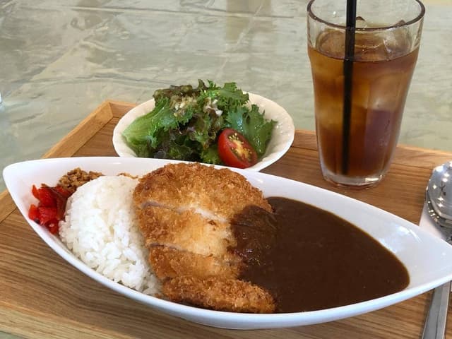 ラ ベルヴィ - サブ画像1