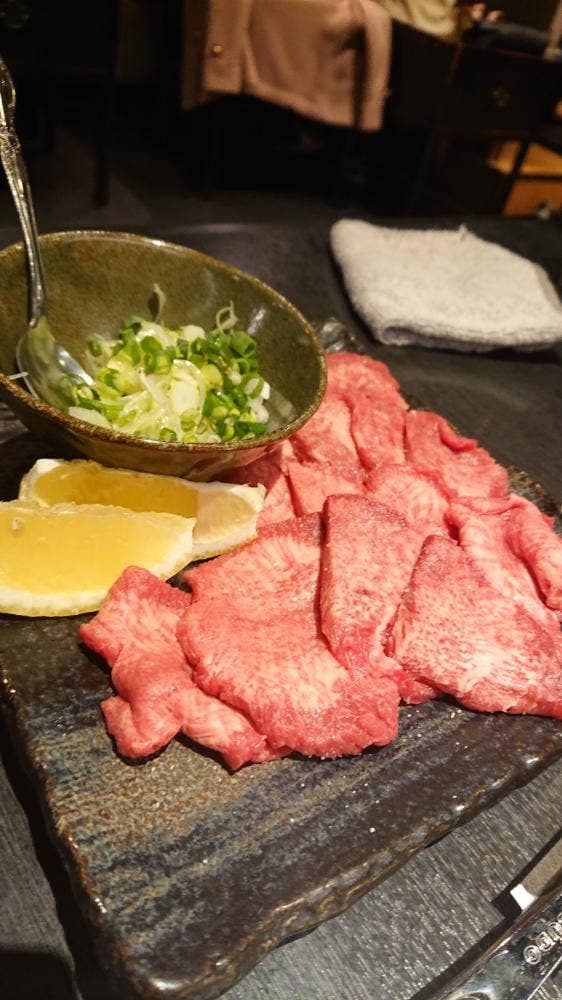 肉処 天穂
