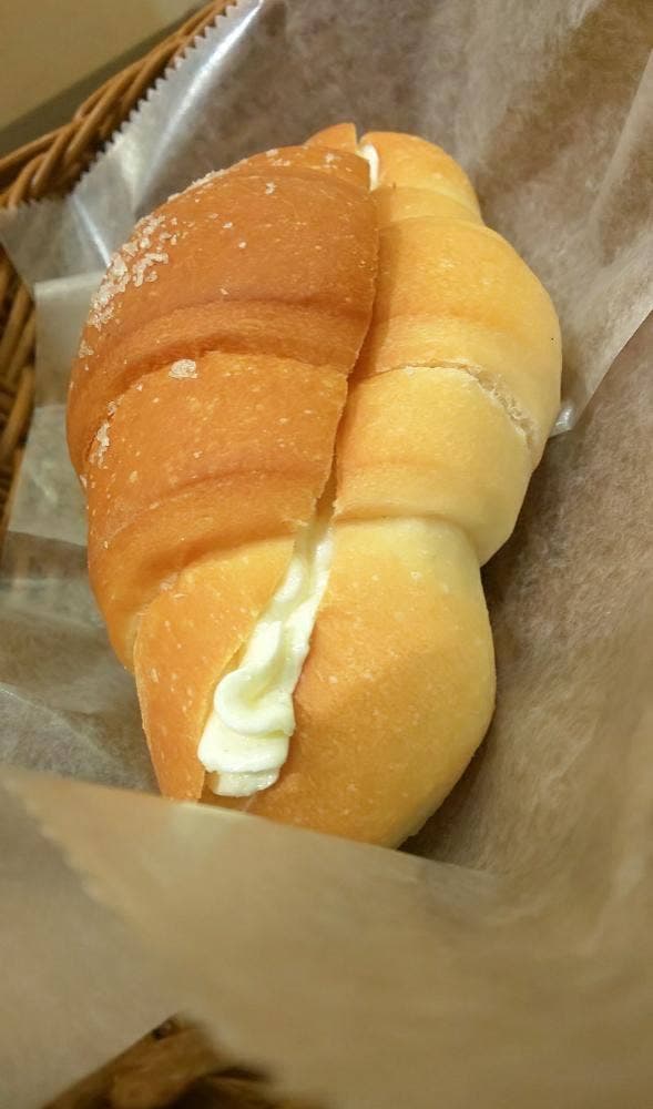 パン工房 アンテンドゥ 四谷三丁目店