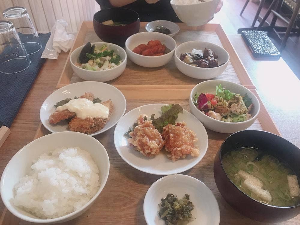 マツボクリ食堂