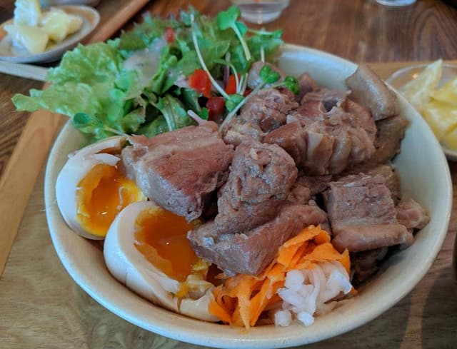 すずめ食堂&バル - サブ画像3