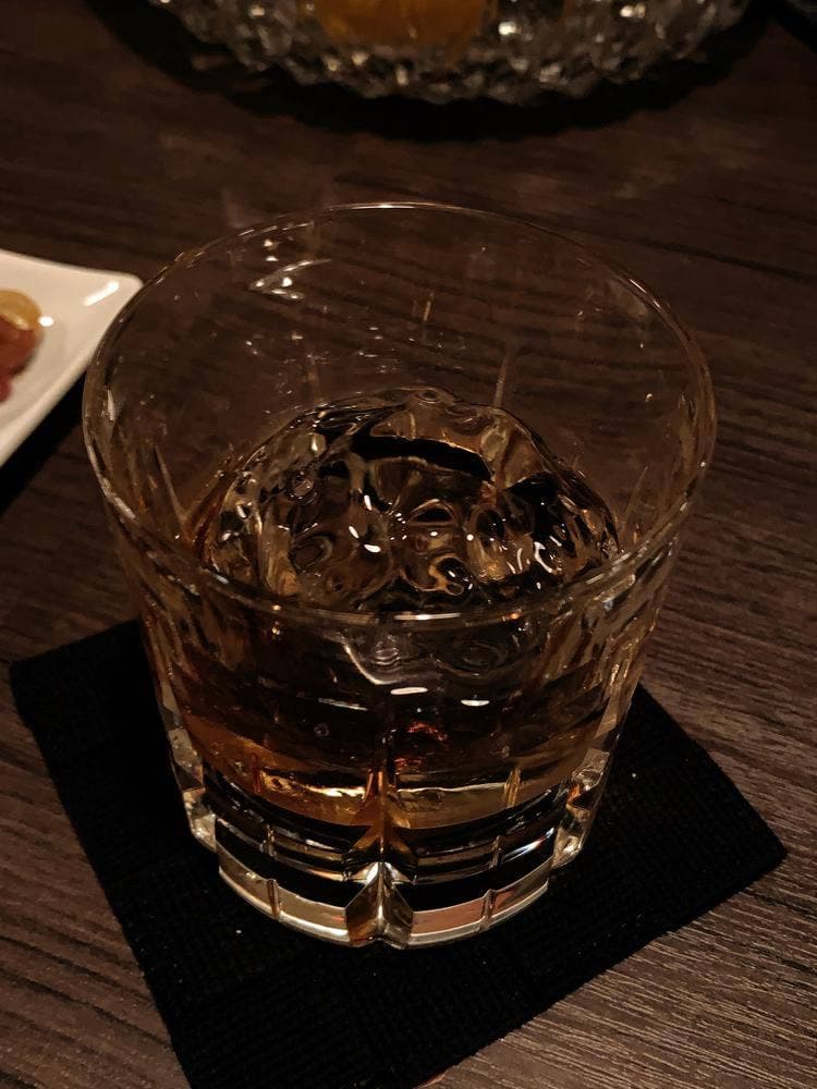 BAR 月の花