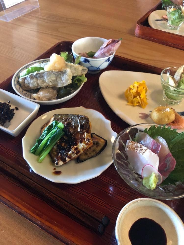 創作郷土料理 暦