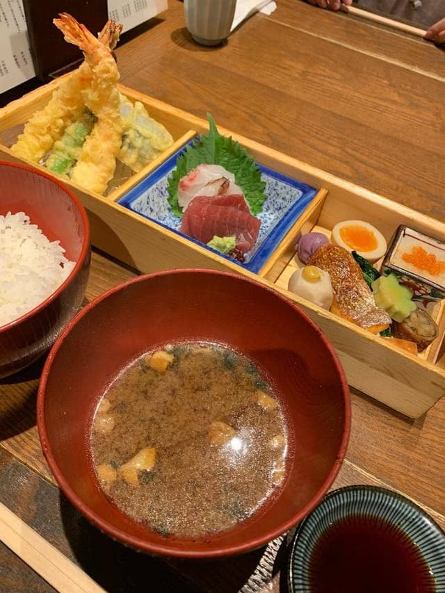 日本の旬の味 百膳 - サブ画像1