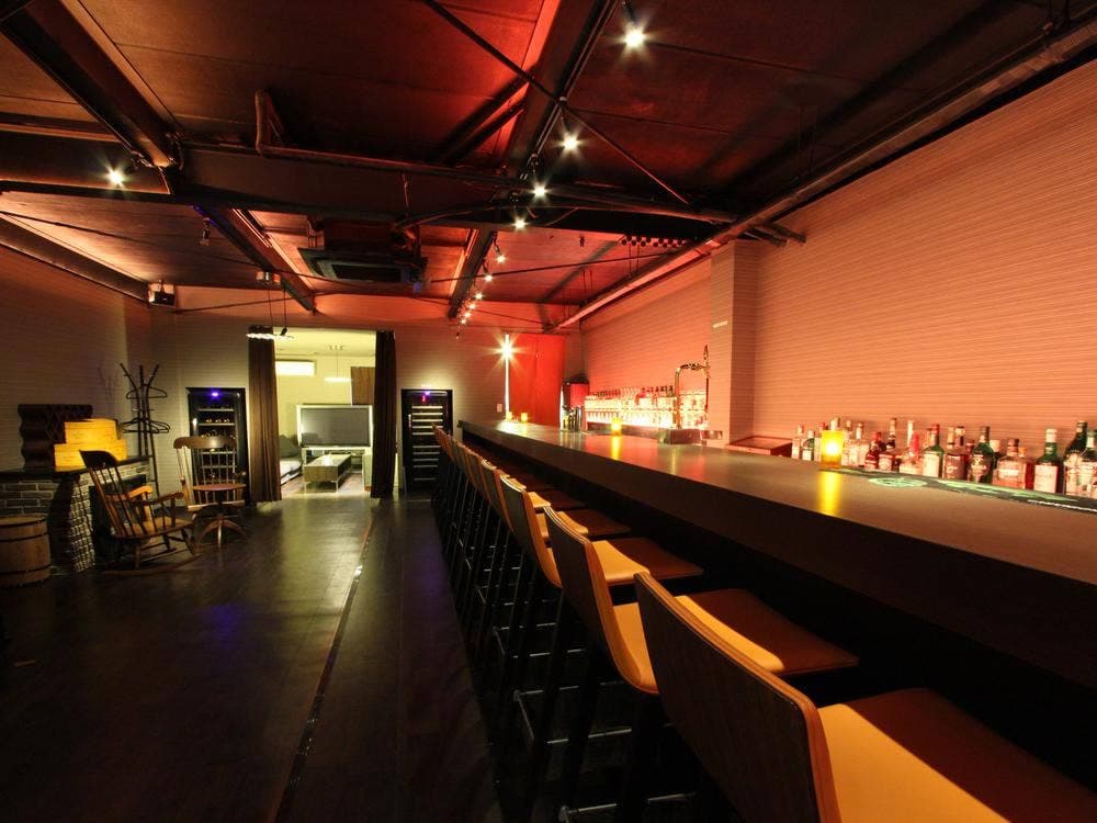 BAR ライオン