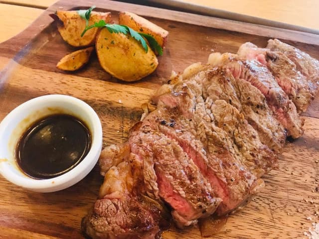 T.N.MEAT WORKS PREMIUM BEEF AND WINE アトレ品川 - サブ画像2