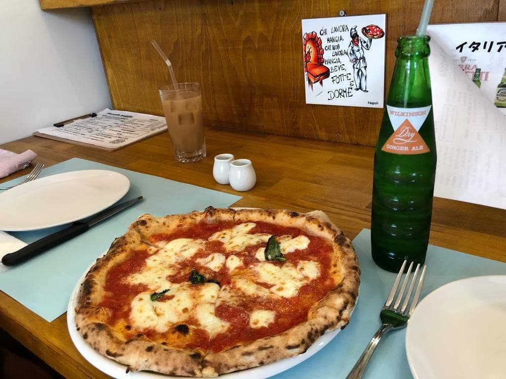 Pizzeria Laggiù