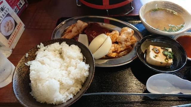 京もつ鍋ホルモン 朱々 岡山柳町店 - サブ画像2