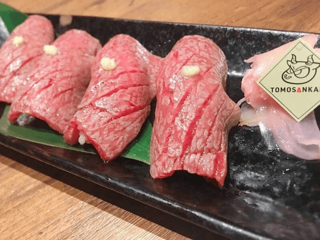 焼肉酒場 ともさんかく はなれ - サブ画像2