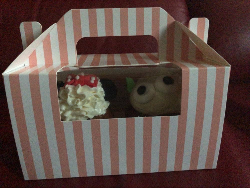 SALLYS CAP CAKE 札幌ファクトリー店