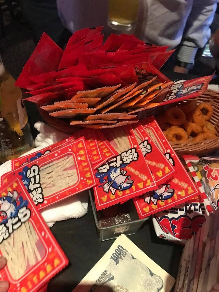 ダイニングダーツバーBee 栄店