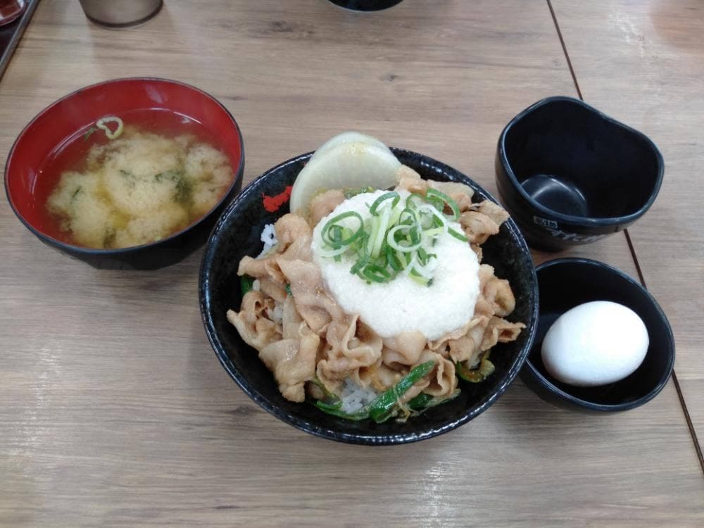 伝説のすた丼屋 富山田中町店