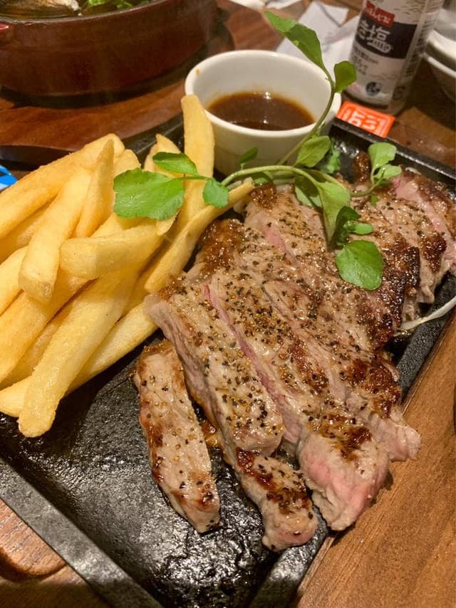 銀座ライオン KITTE博多店 - サブ画像2