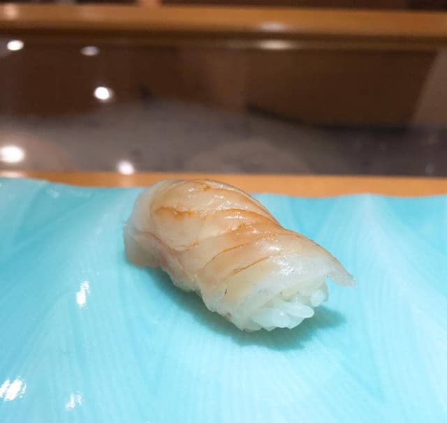 鮨一輝 東京丸の内店 - サブ画像2