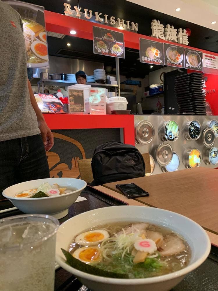 龍旗信 関西空港店
