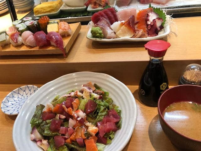 扇寿司 本店 - サブ画像1