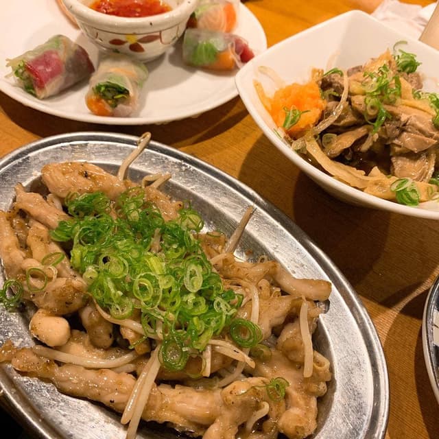 三ノ宮産直市場・グリル異人館 JR三ノ宮東口店 - サブ画像1