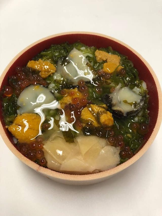 吉田屋 八戸小唄寿司 - サブ画像1