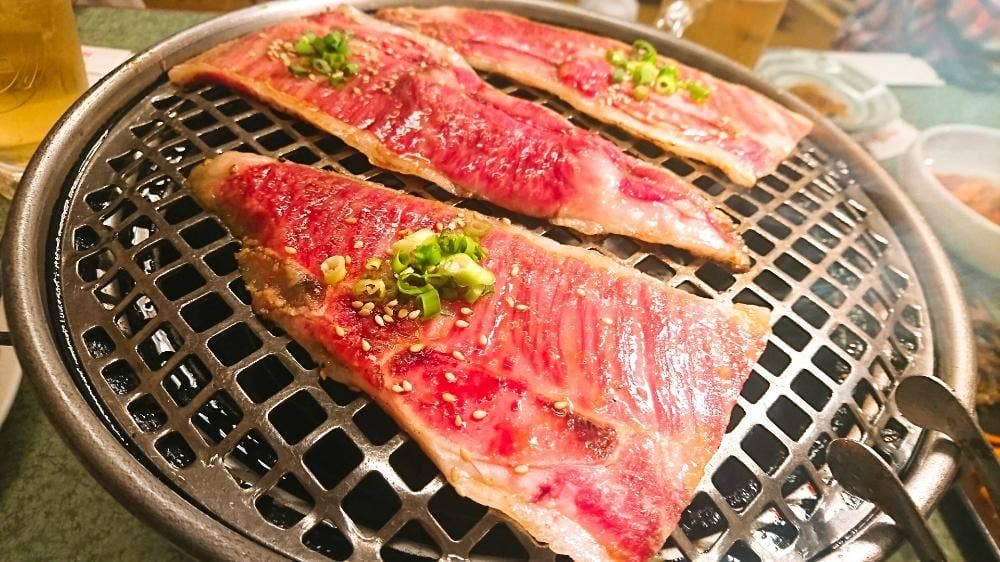 焼肉 あいうえお 石津店