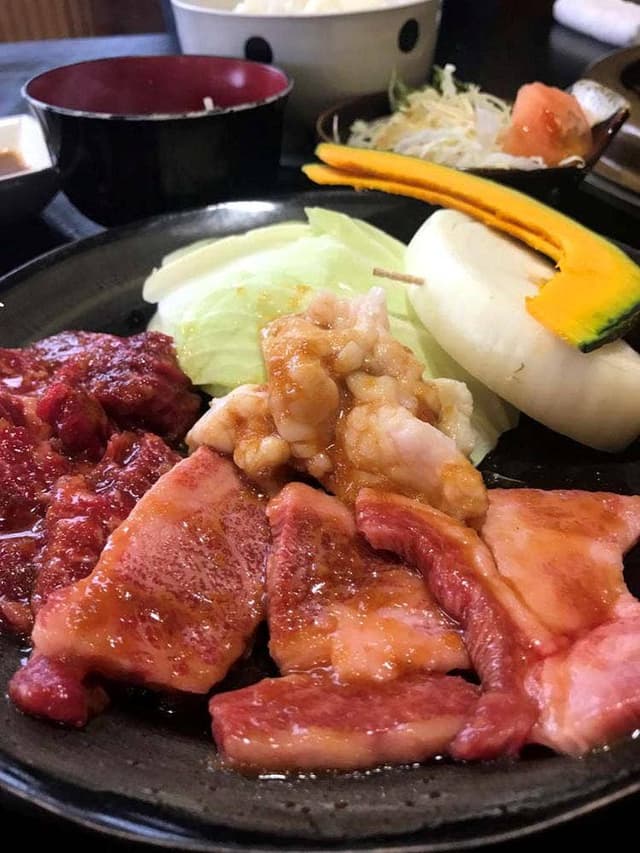 焼肉 鈴 - サブ画像1