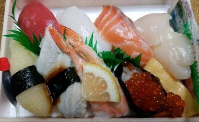 鮨・磯魚料理 安さん 大丸神戸店 - サブ画像3