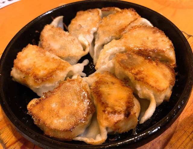 鉄鍋餃子酒場 山桜 - サブ画像2