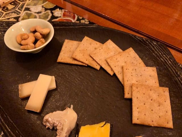 日本酒BAR畠山 - サブ画像1