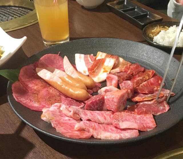 がんばりや焼肉・韓国料理 - サブ画像1