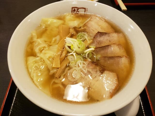 喜多方ラーメン 坂内 鈴鹿店 - サブ画像1