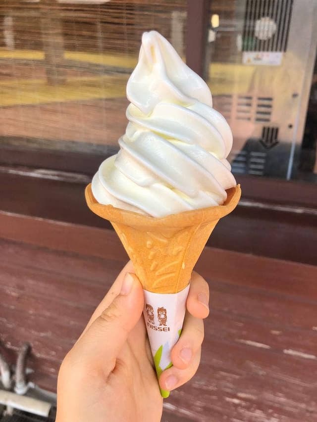 らくのうマザーズ阿蘇ミルク牧場 - サブ画像1