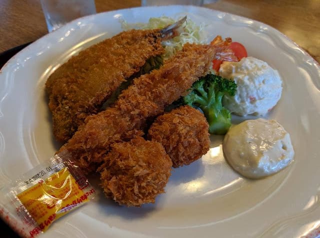 ニュー・トーキョー 東京競馬場店 - サブ画像1