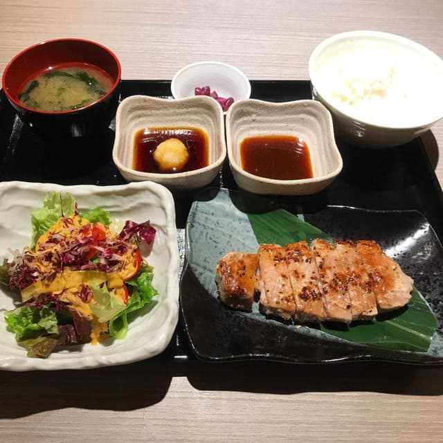 和食郷土料理 個室居酒屋 へぎ蕎麦村瀬 本町店 - サブ画像1