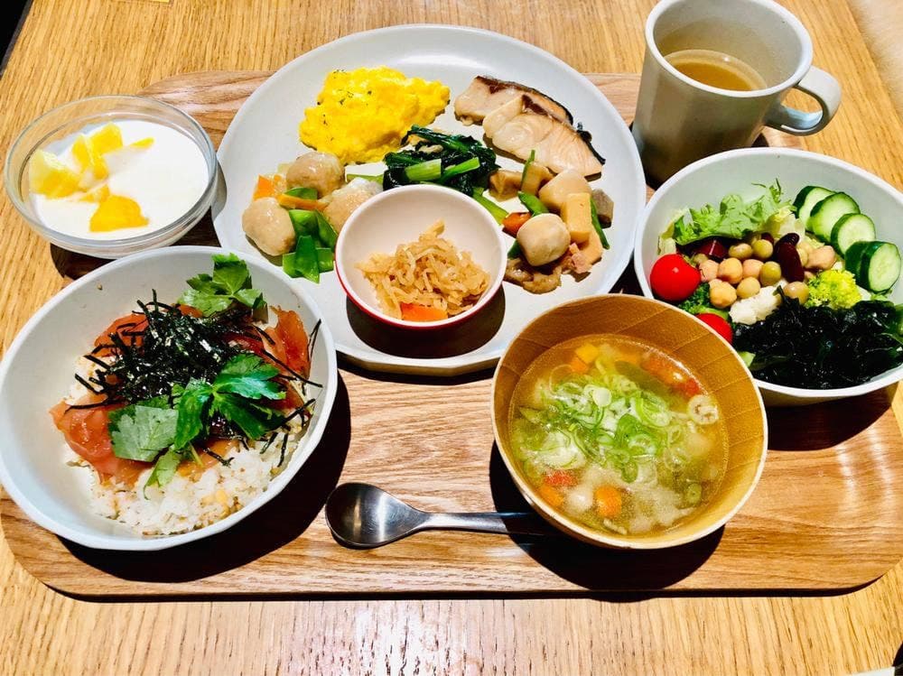 BUMBLEBEE CAFE 東急ステイ高輪