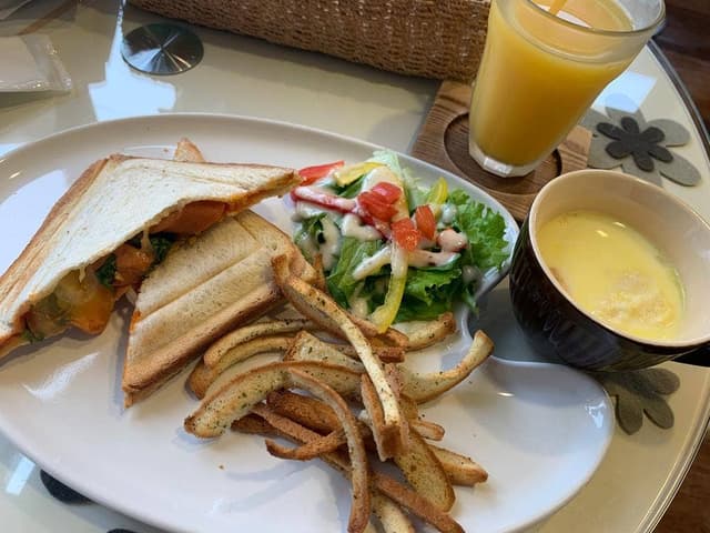 スワンカフェ アンド ベーカリー 新潟店 - サブ画像1
