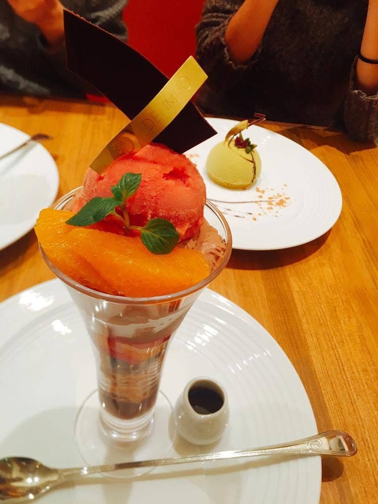 DEL'IMMO クレンジングカフェ&ワインショップ