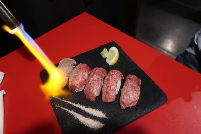チーズタッカルビ×肉バル ミート田中 新宿西口駅前店 - サブ画像3