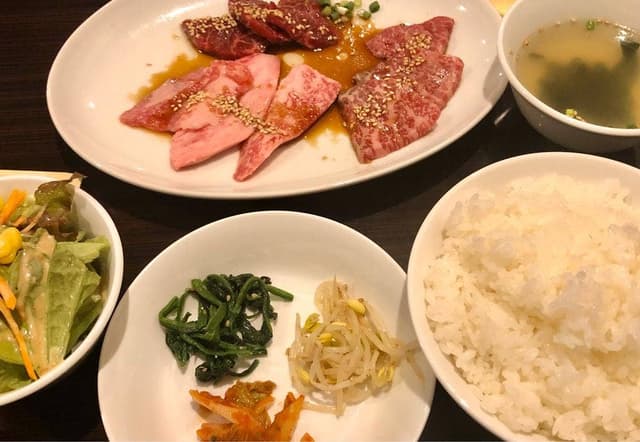 焼肉屋 牛ちゃん - サブ画像1