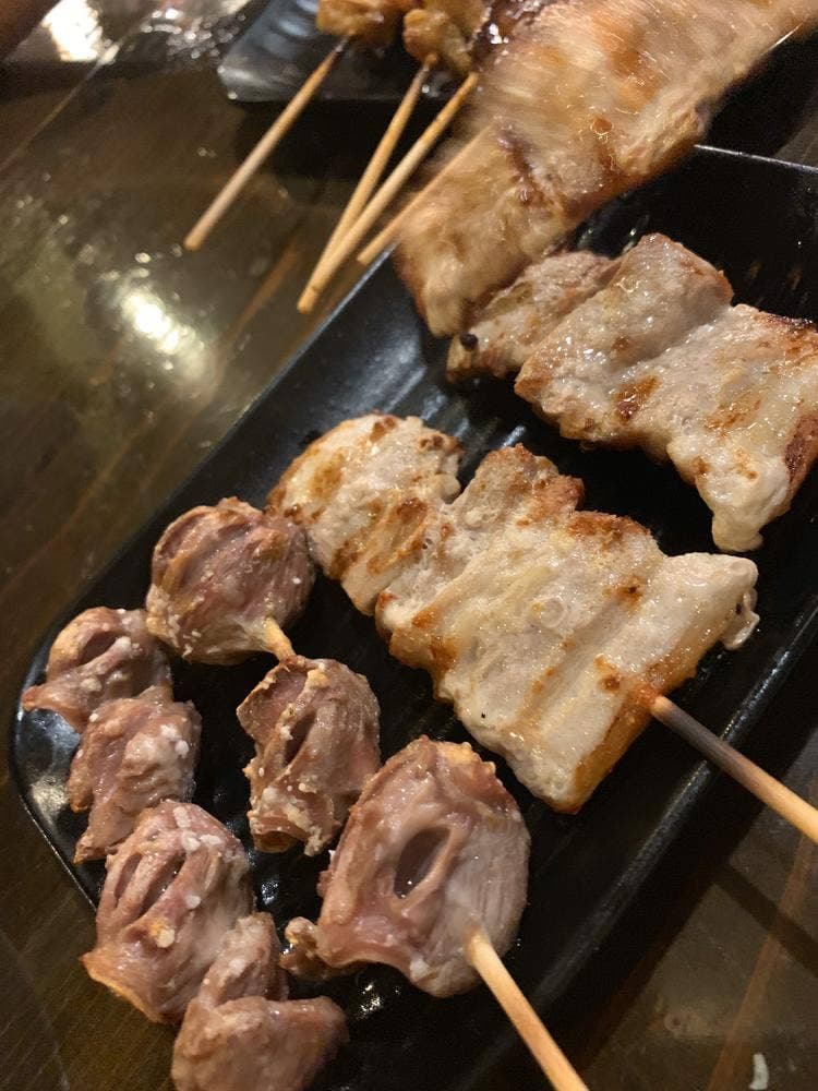 備長・炭火やきとり・串かつ よこづな