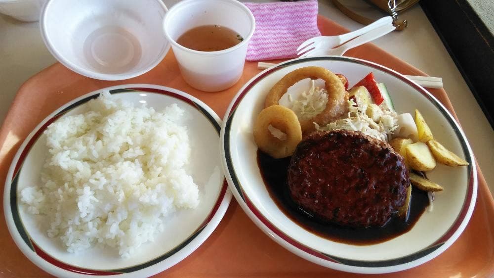 レストラン パクパク