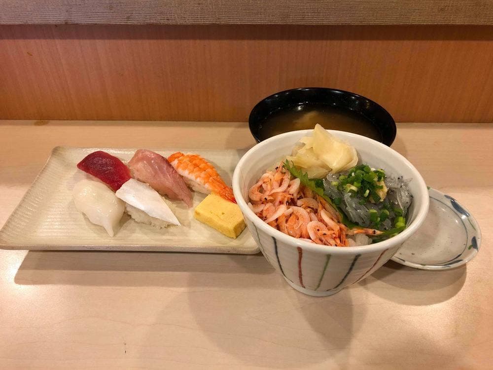 清水すし横丁 清水港 さかなや