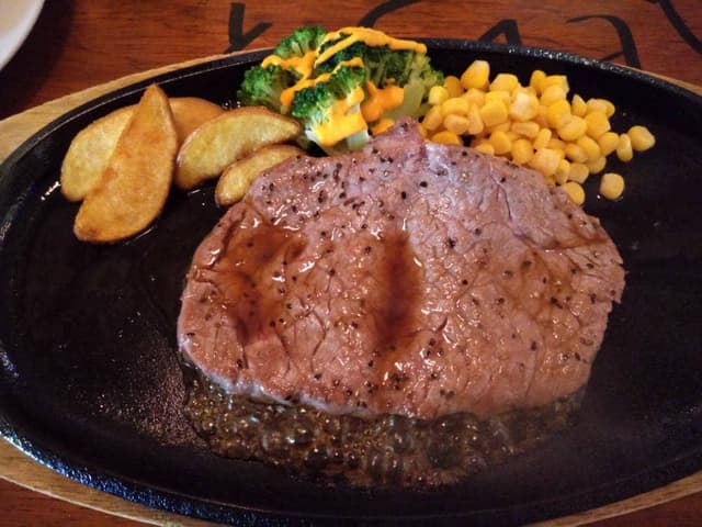 ステーキハウスBB - サブ画像3