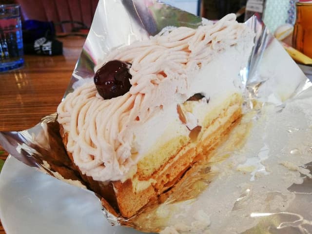 カフェ青山 高屋店 - サブ画像3