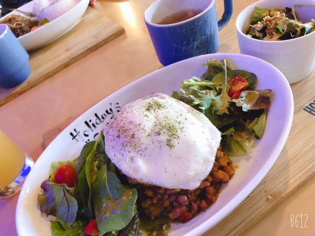 HOLIDAY'S "CAFE" - サブ画像2