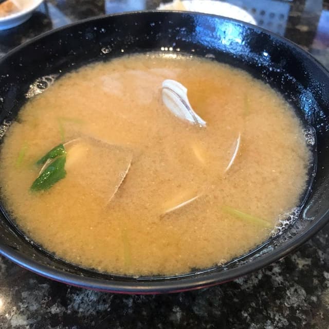 氷見回転寿司 粋鮨 - サブ画像3