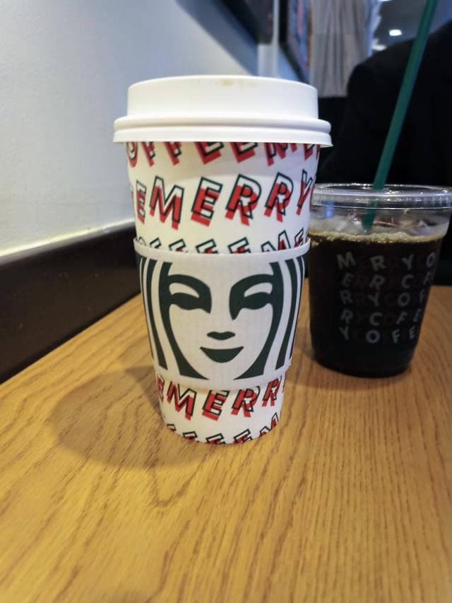 スターバックス コーヒー 大丸梅田店 - サブ画像2