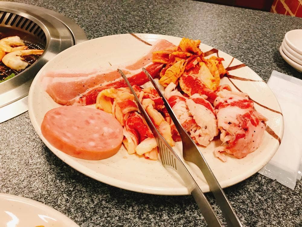 焼肉&グルメバイキングかたおか 米子店