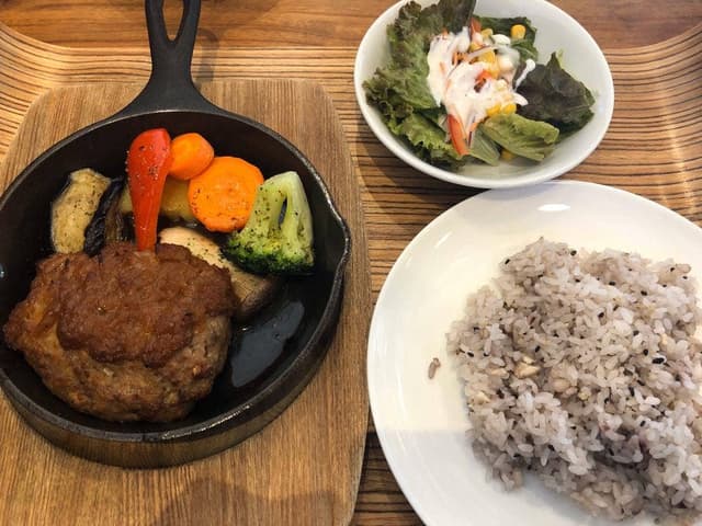 ハーベステラス 富士吉田店 - サブ画像1