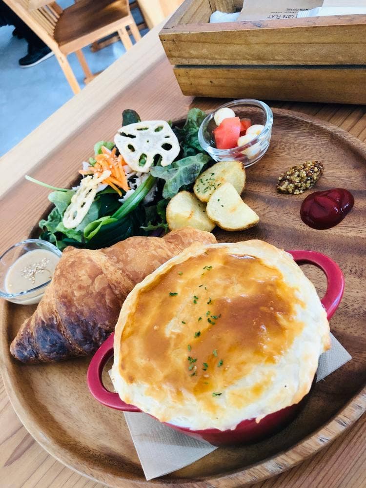 FLAT